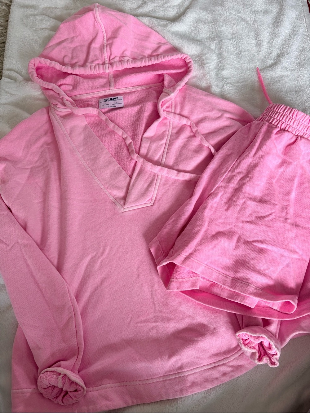 Old Navy Light Pink Hooded Lounge Top and Shorts Set